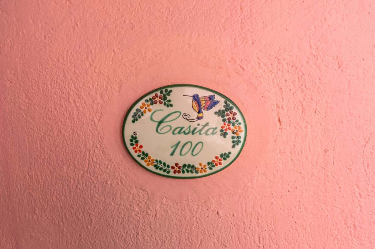 アクマル Casa Gatosアパートホテル エクステリア 写真